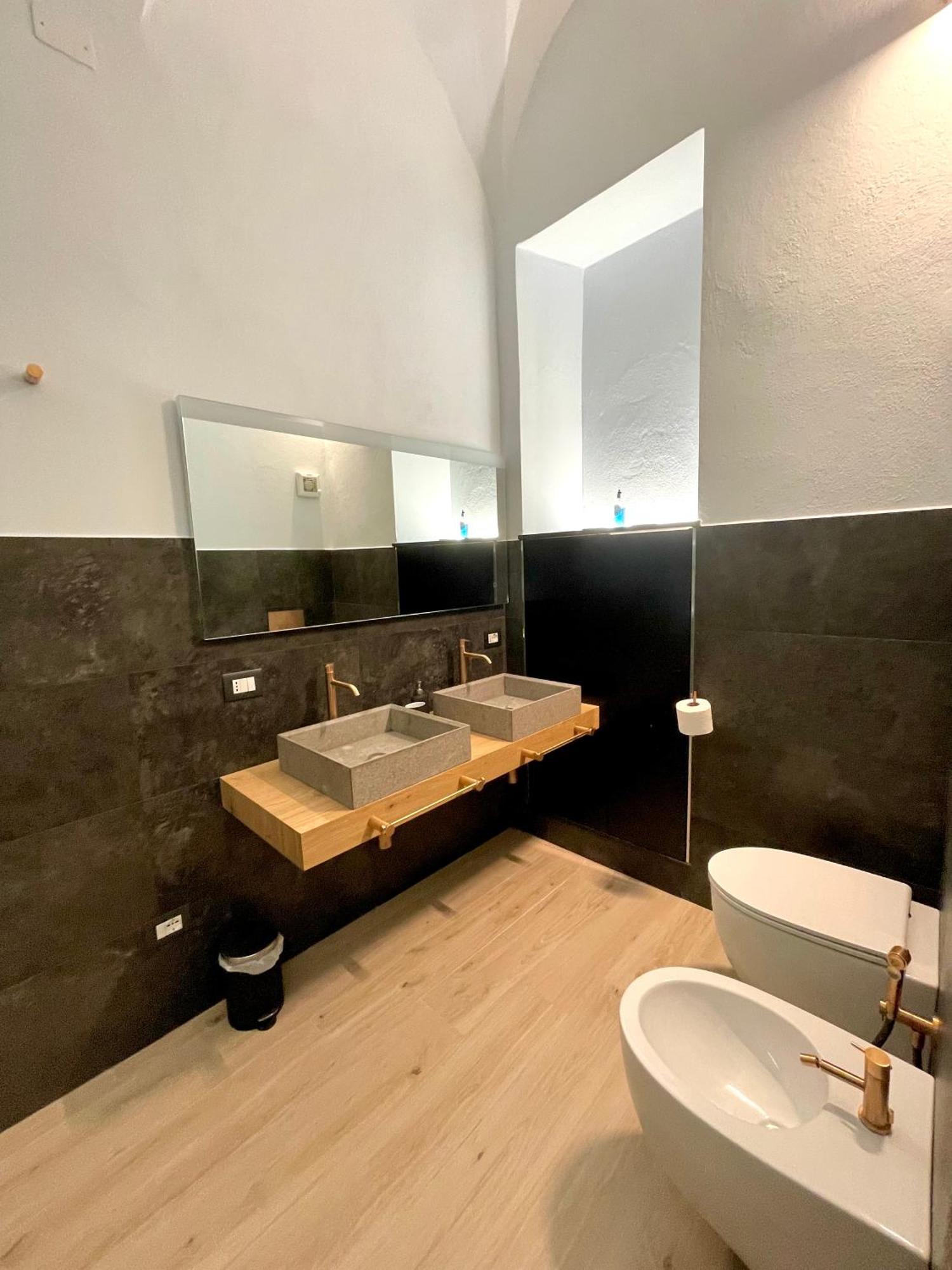 Grothouse Apartment Finale Ligure Luaran gambar