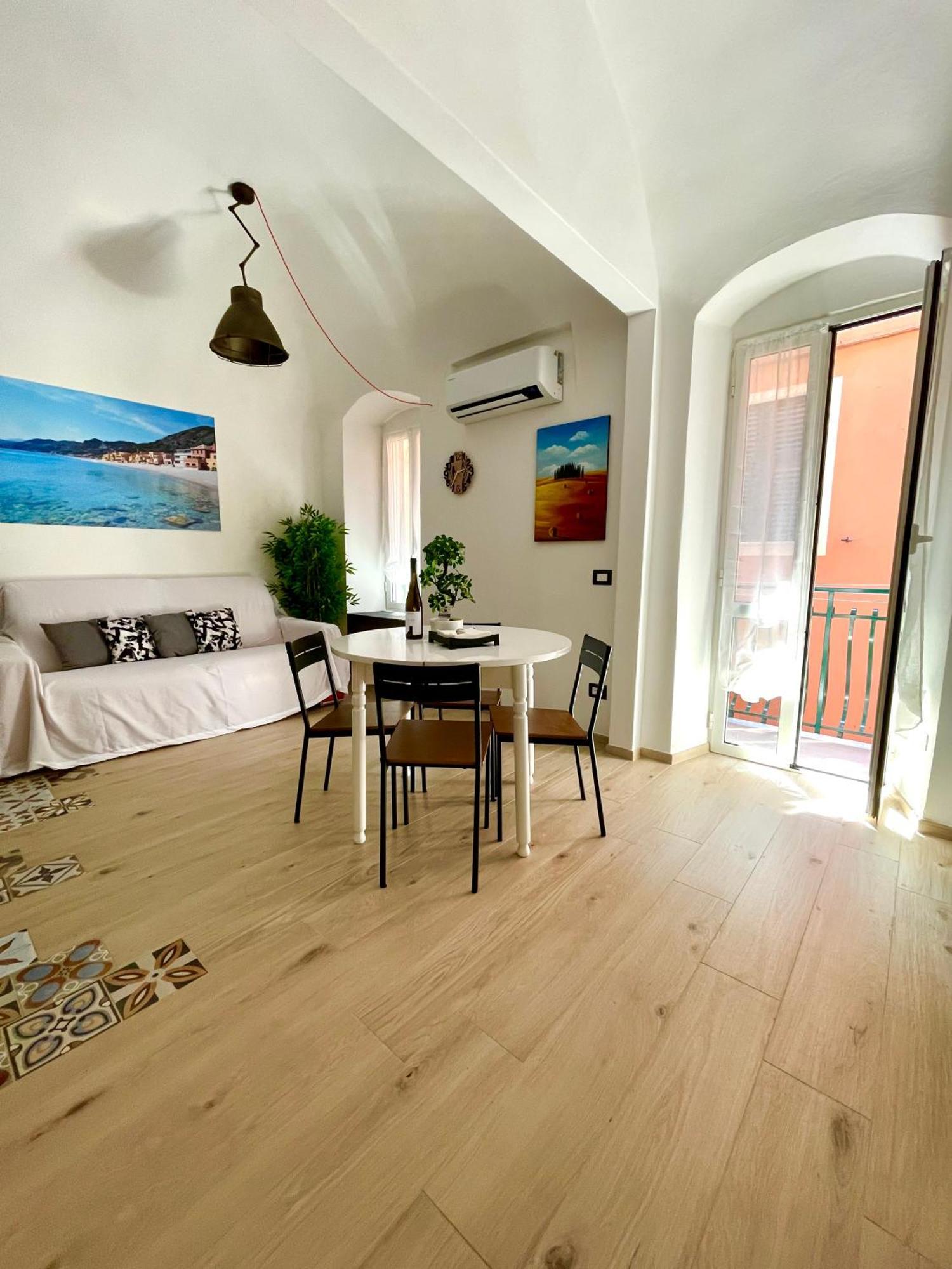 Grothouse Apartment Finale Ligure Luaran gambar